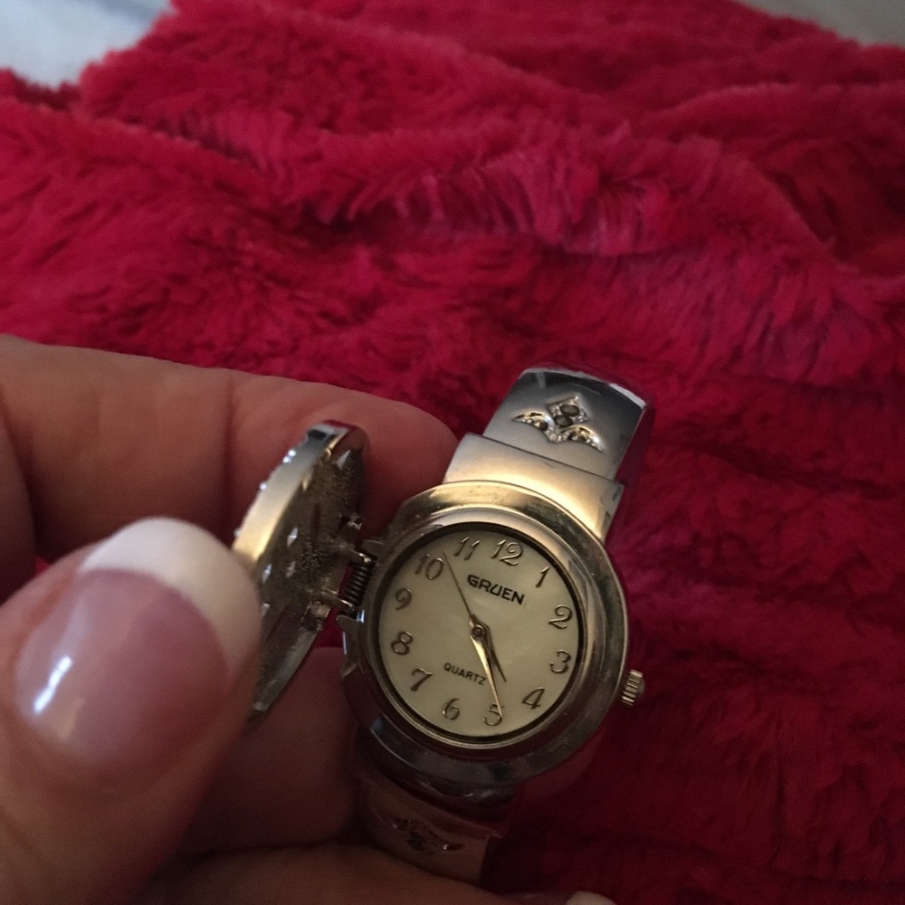 Bracelet watch